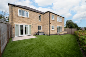 Longlieve Gardens Pilsley